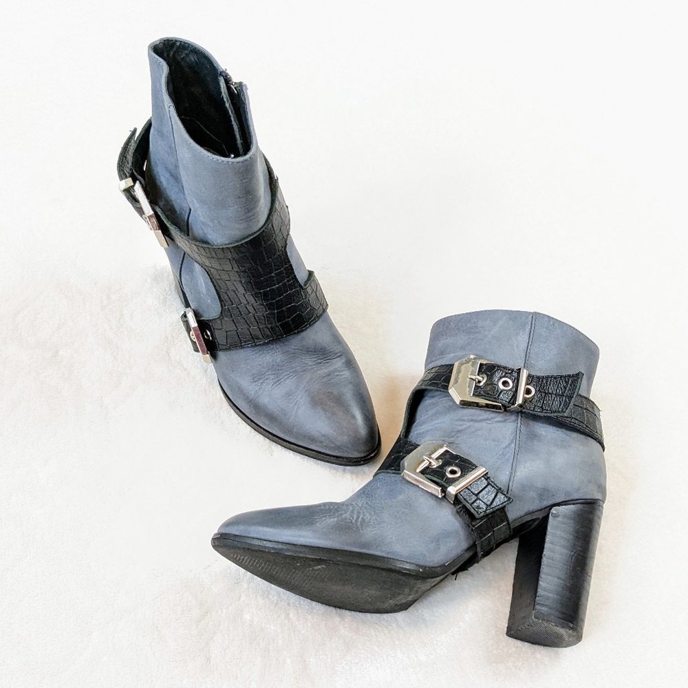 Sol Sana leather boots stirrup buckles